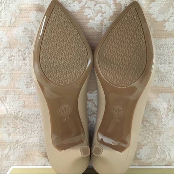‼️NIB‼️Michael Kors Flex Leather Mid Heels - Picture 4 of 5